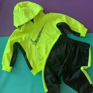 Nike Jogger Sweat Suit